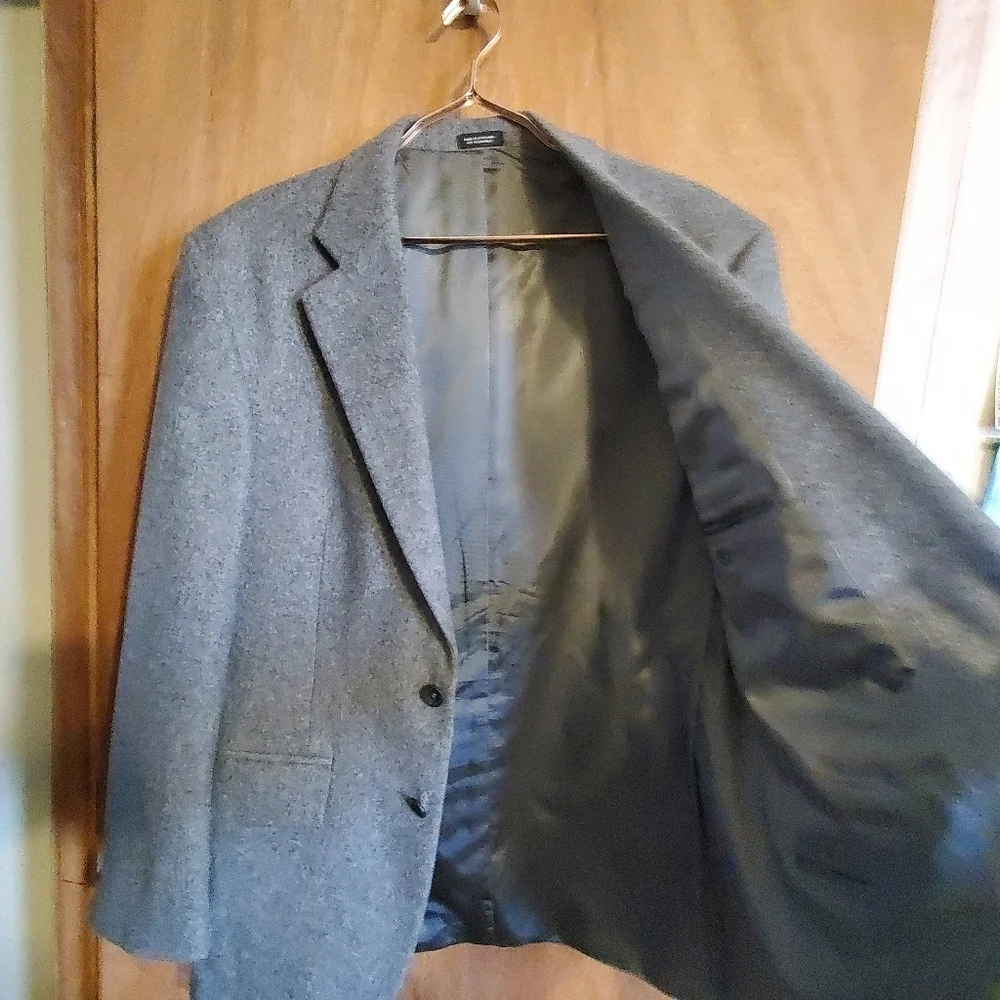 OSCAR DE LA RENTA CASHMERE WOOL BLEND. SPORTS COAT GRAY 40R